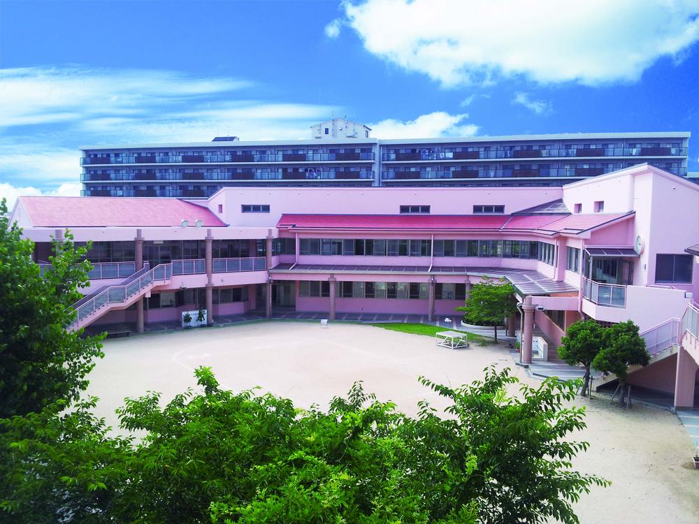 kindergarten ・ Nursery. 435m to St. Mary of the Garden kindergarten