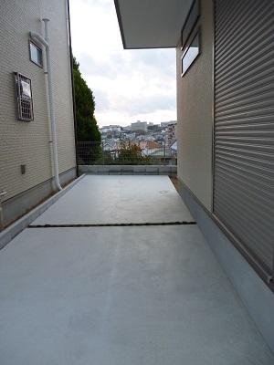 Local appearance photo. Local (12 May 2013) Shooting