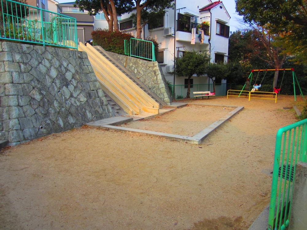 Other. It is just good to to play the small children so close