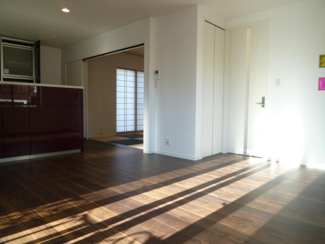 Living. Indoor (12 May 2013) Shooting