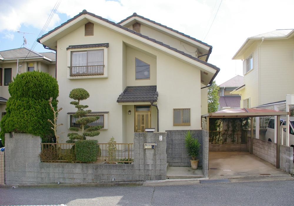 Local appearance photo