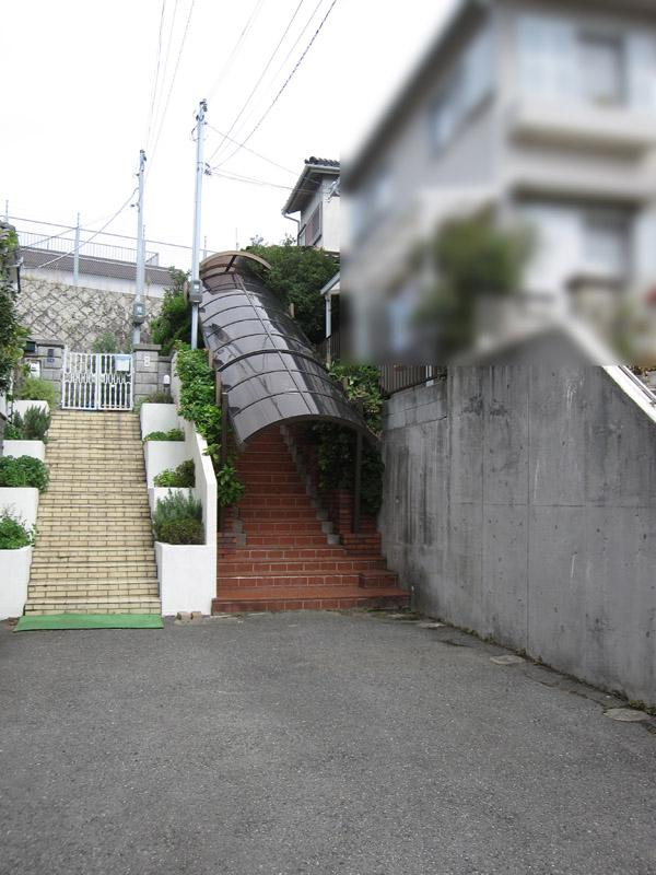 Parking lot. Local (10 May 2013) Shooting