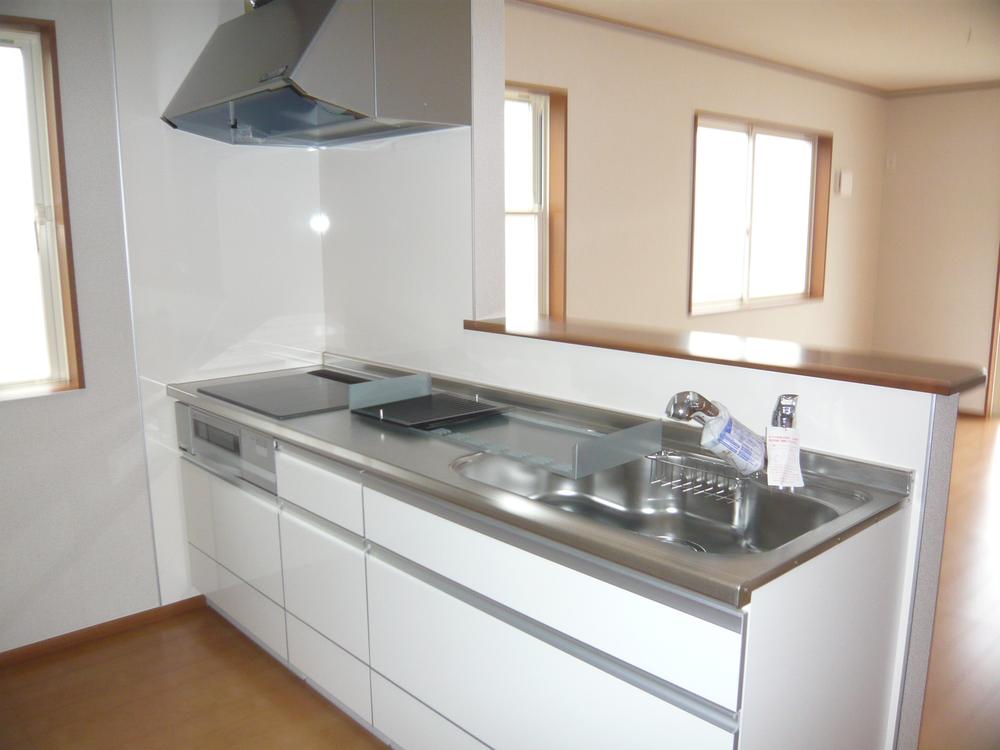 Same specifications photo (kitchen)