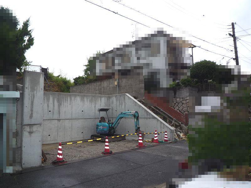 Local appearance photo. Local (08 May 2013) Shooting