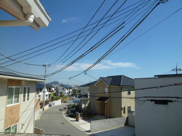 View photos from the dwelling unit. View from local (September 2013) Shooting