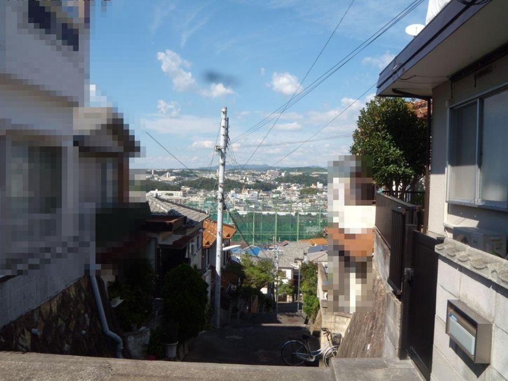 Local photos, including front road. Local (September 2013) Shooting