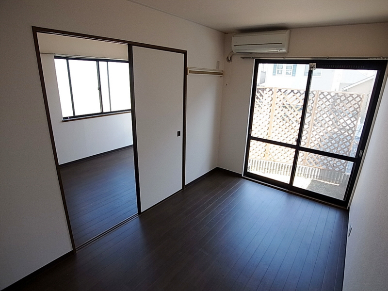 Other room space. It is very beautiful