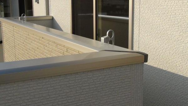 Balcony. Providing a depth, Easy balcony every other outdoor unit