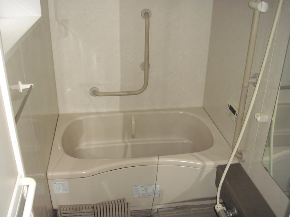 Bathroom. Indoor (June 2013) Shooting