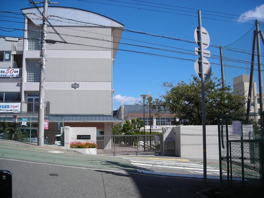 Junior high school. Higashitarumi junior high school walk 8 minutes
