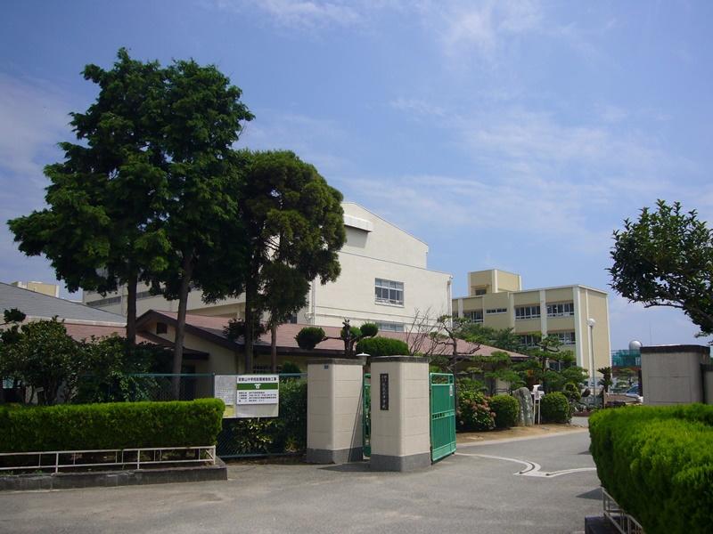 Junior high school. Utashikiyama 1200m until junior high school