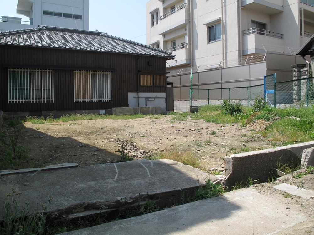 Local photos, including front road