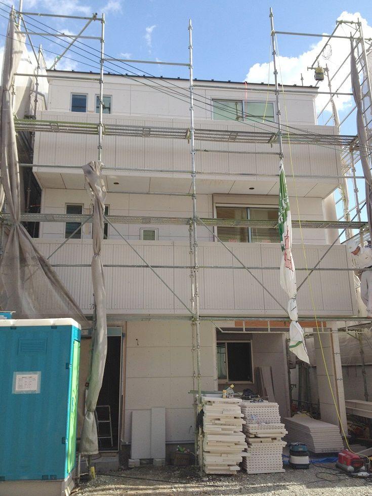 Local appearance photo. Local (11 May 2013) Shooting