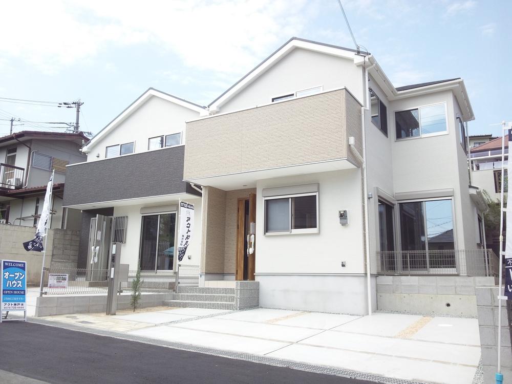 Same specifications photos (appearance)