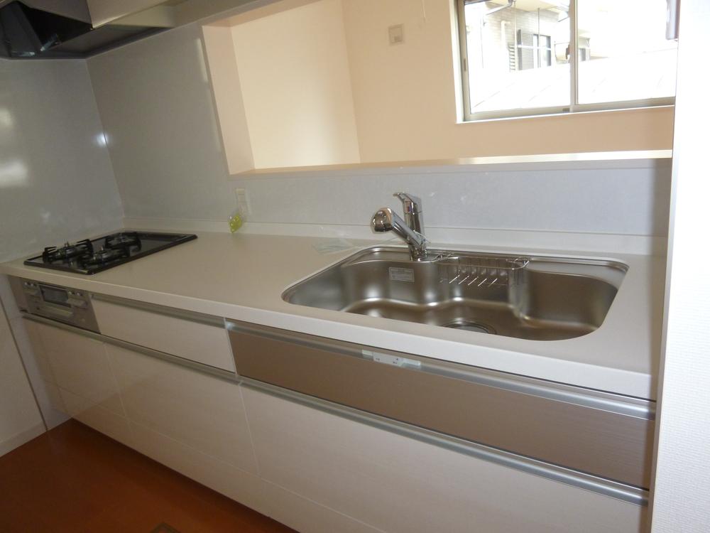 Same specifications photo (kitchen)