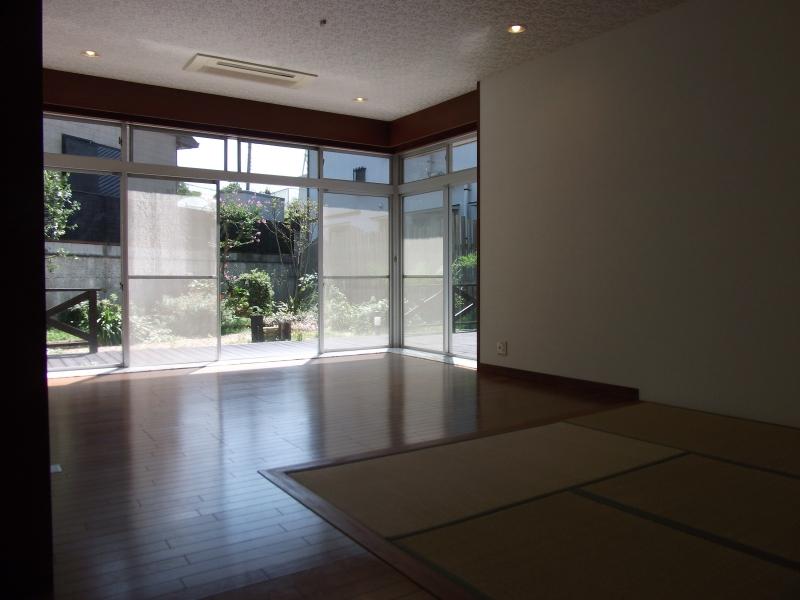 Living. Room (August 2013) Shooting