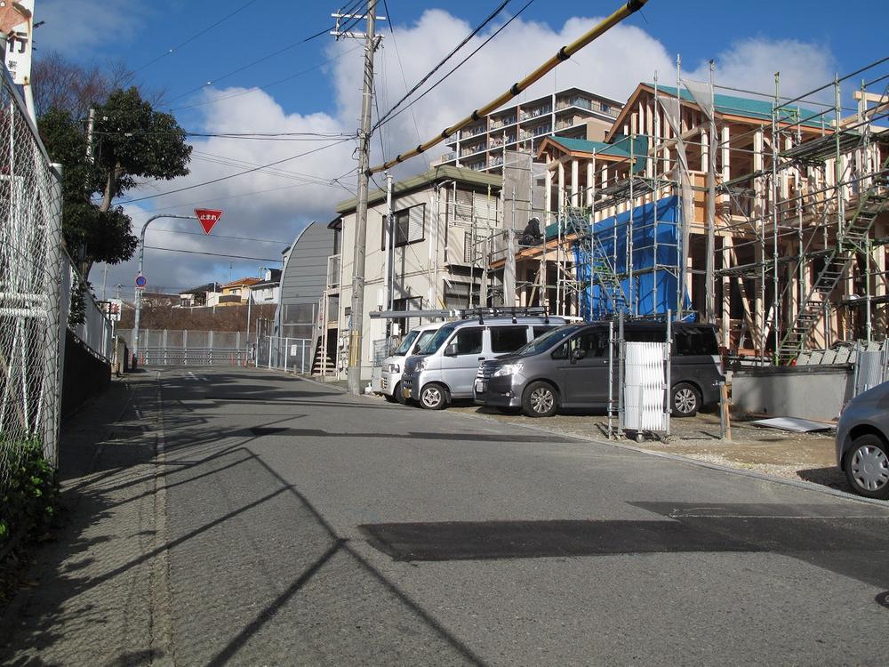 Local photos, including front road. Local (12 May 2013) Shooting