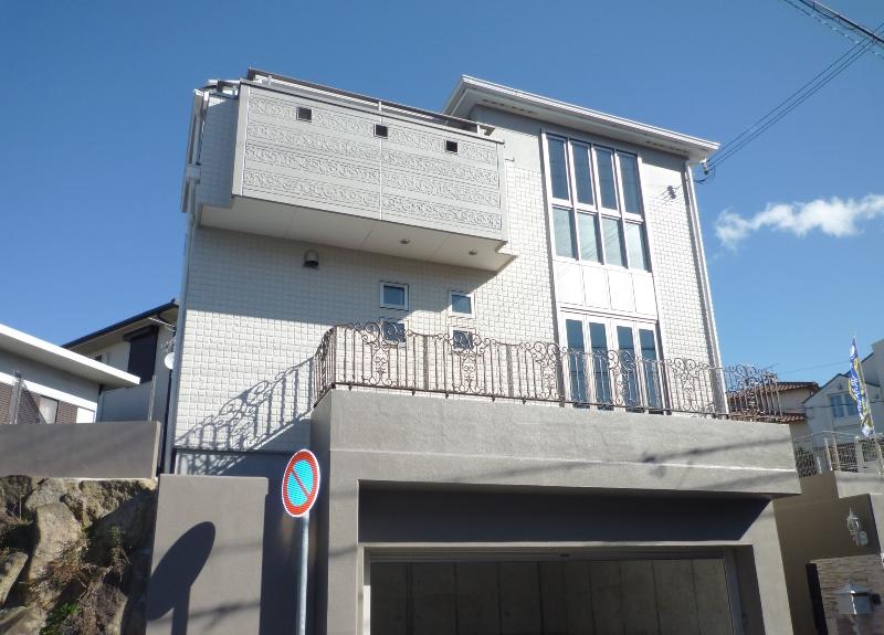 Local appearance photo. Local (11 May 2013) Shooting