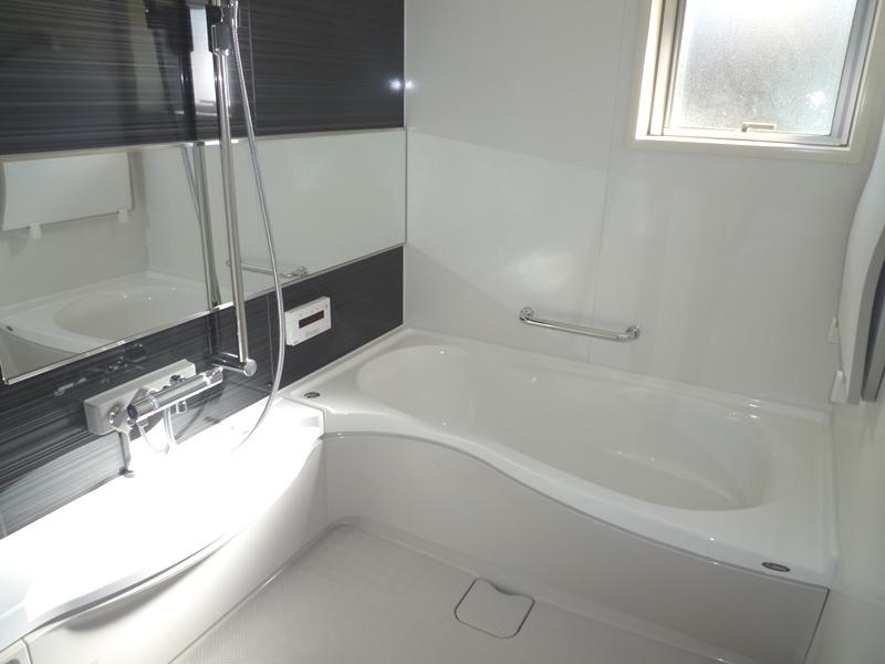 Bathroom. Indoor (11 May 2013) Shooting