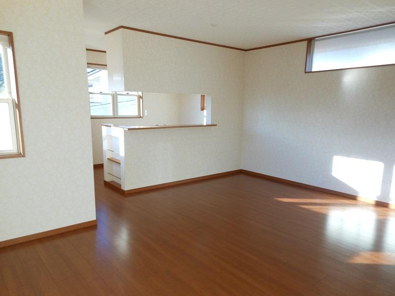 Living. 18.1 Pledge of living! Also with floor heating! !