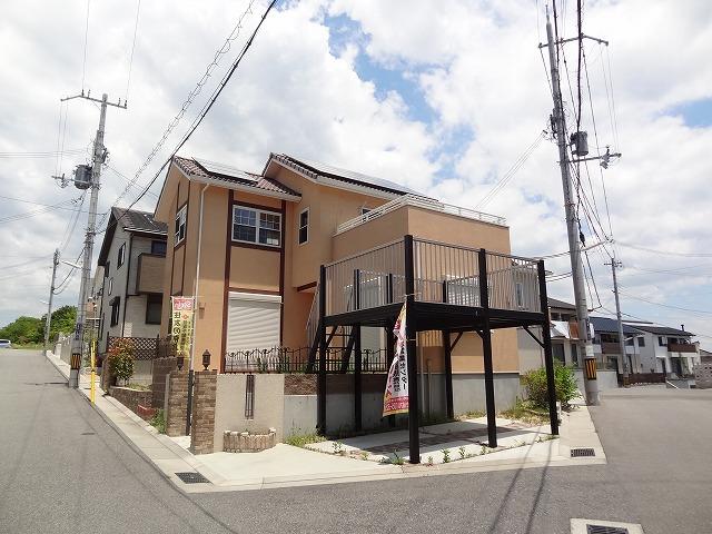 Local appearance photo. Local (June 2013) Shooting