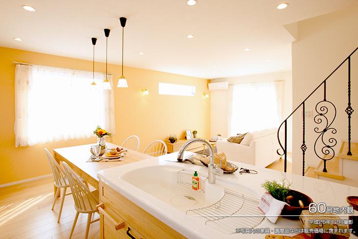 Non-living room.  [No. 60 locations (Pink III model)] [Introspection Photo] 2013 December shooting  ※ Furniture in the photos ・ Such as the furniture is included in the price. 