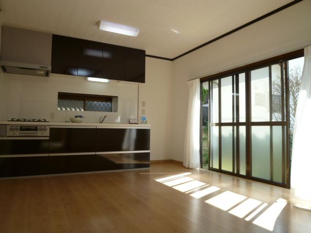 Living. Indoor (10 May 2013) Shooting