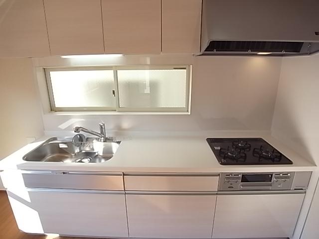 Same specifications photo (kitchen)