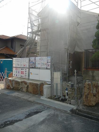 Local photos, including front road. Local (10 May 2013) Shooting