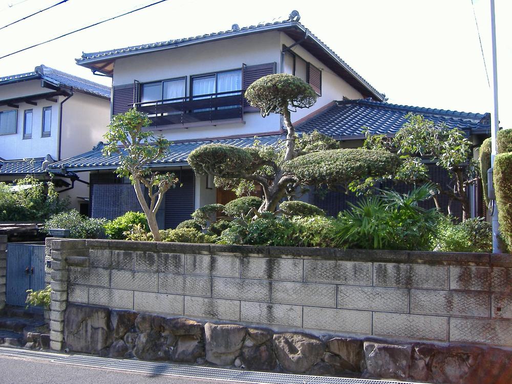 Local appearance photo. appearance.