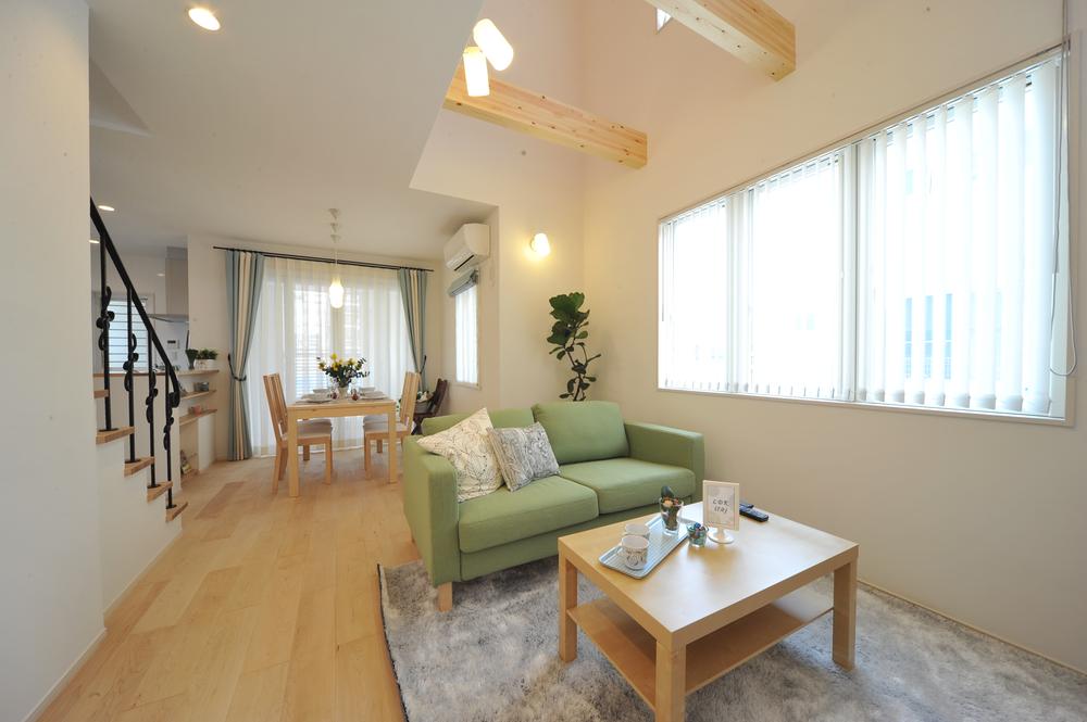 Building plan example (introspection photo).  ■ LDK + 2nd ■ It laid so through the line of sight, Spacious and airy living room and deck terrace with roof. Soft light and gentle colors of the interior, which writes the difference from Fukinuki is, Bright calm impression. 