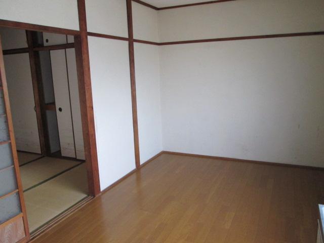 Living and room. dining