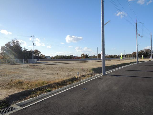 Local photos, including front road. local