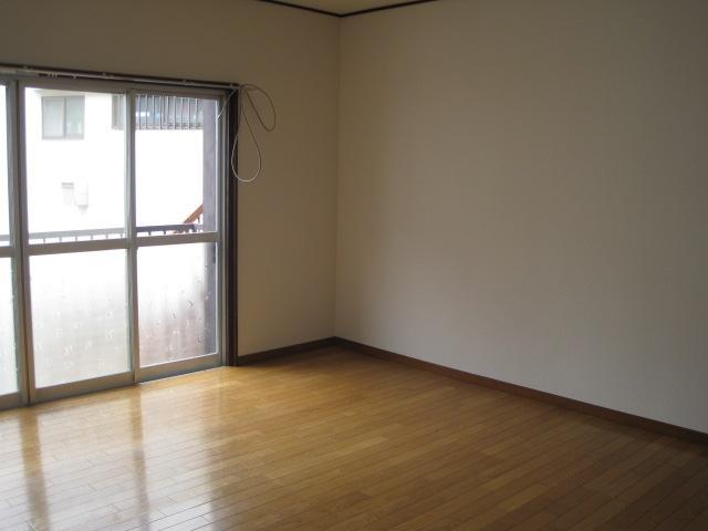 Living and room. 1F Western-style