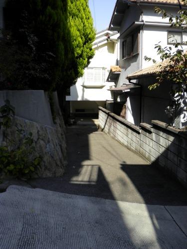 Local appearance photo. Local (11 May 2013) Shooting