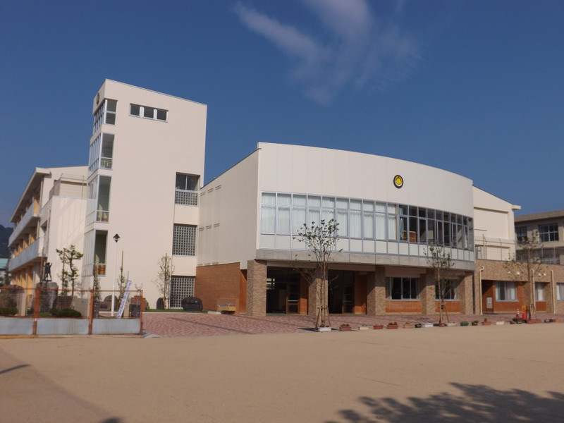 Primary school. 2743m until Kasumi Municipal Kasumi elementary school (elementary school)