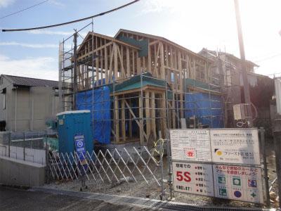 Local appearance photo. Local (11 May 2013) Shooting