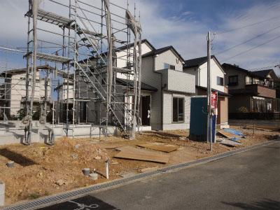 Local appearance photo. Local (11 May 2013) Shooting