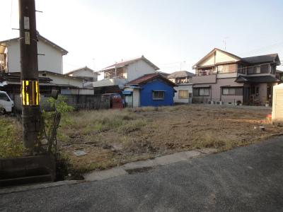 Local appearance photo. Local (11 May 2013) Shooting