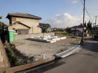 Local appearance photo. Local (11 May 2013) Shooting