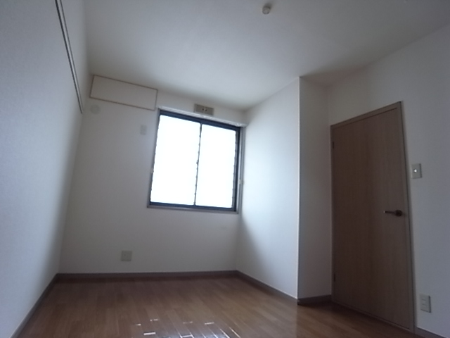 Other room space. Western style room