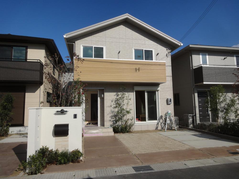 Local appearance photo. No. 7 land Local (11 May 2013) Shooting