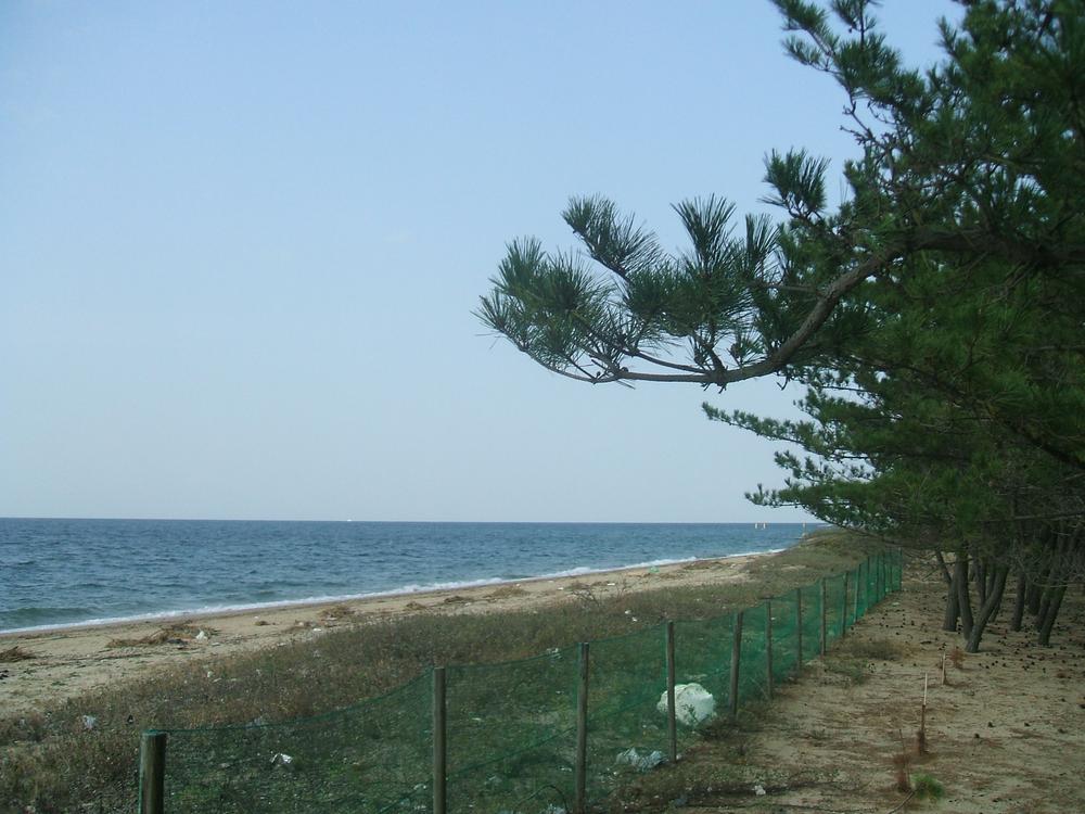 View photos from the dwelling unit