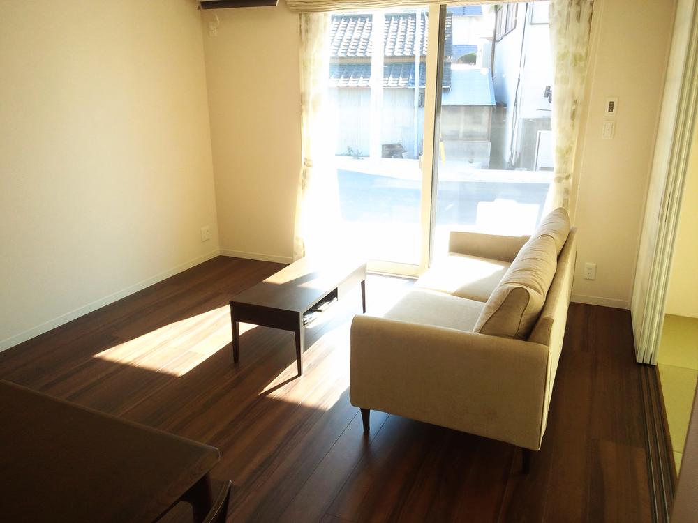 Living. Living (December 2013) Shooting