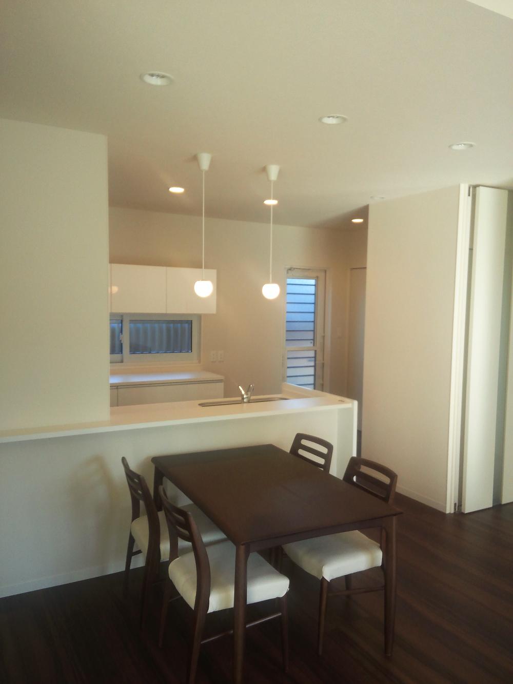 Living. Dining (12 May 2013) Shooting