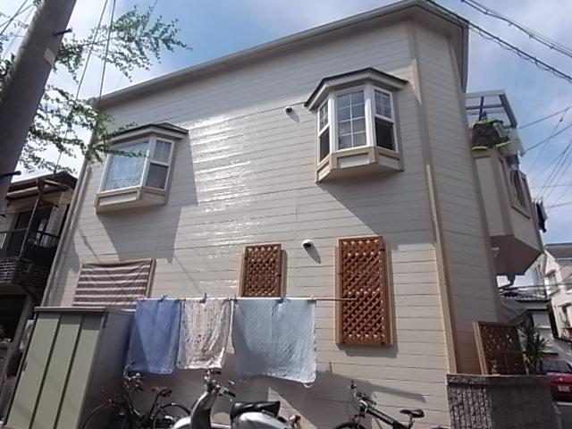 Local appearance photo