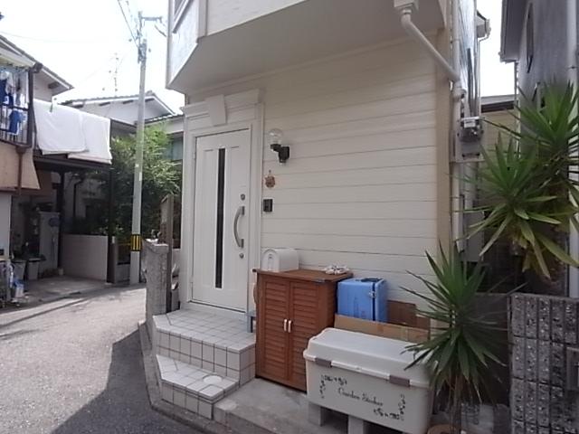 Local appearance photo