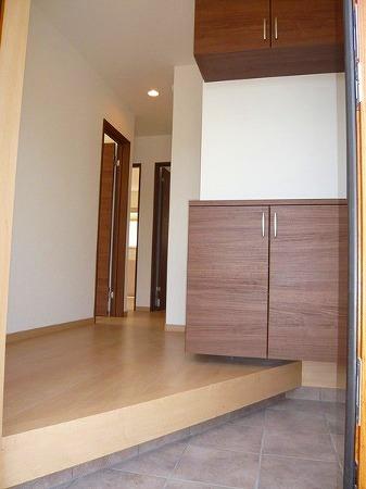 Entrance. Entrance to Siemens in the south. 