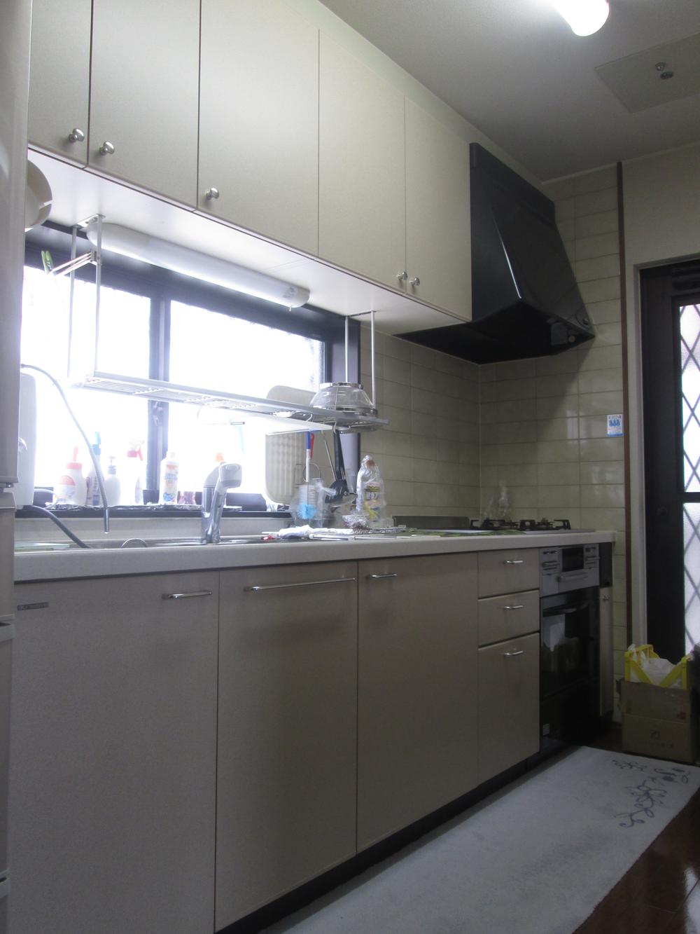 Kitchen. Indoor (June 2013) Shooting