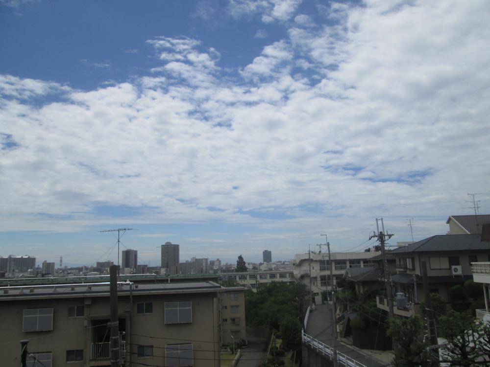 View photos from the dwelling unit. View from the site (June 2013) Shooting